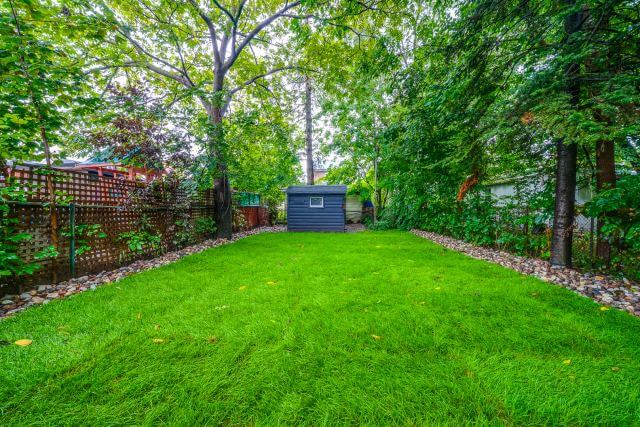 43 Craydon Ave — photo 16