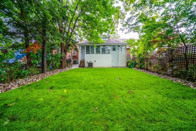 43 Craydon Ave — photo 19